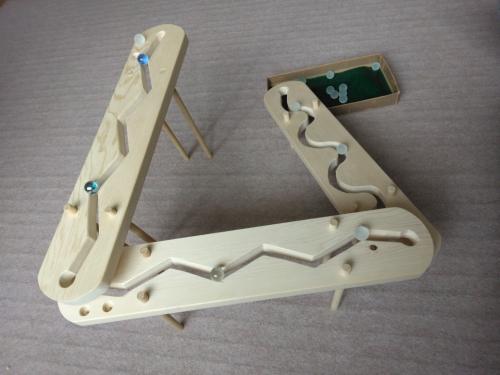制作作品(ビー玉クネクネロード)